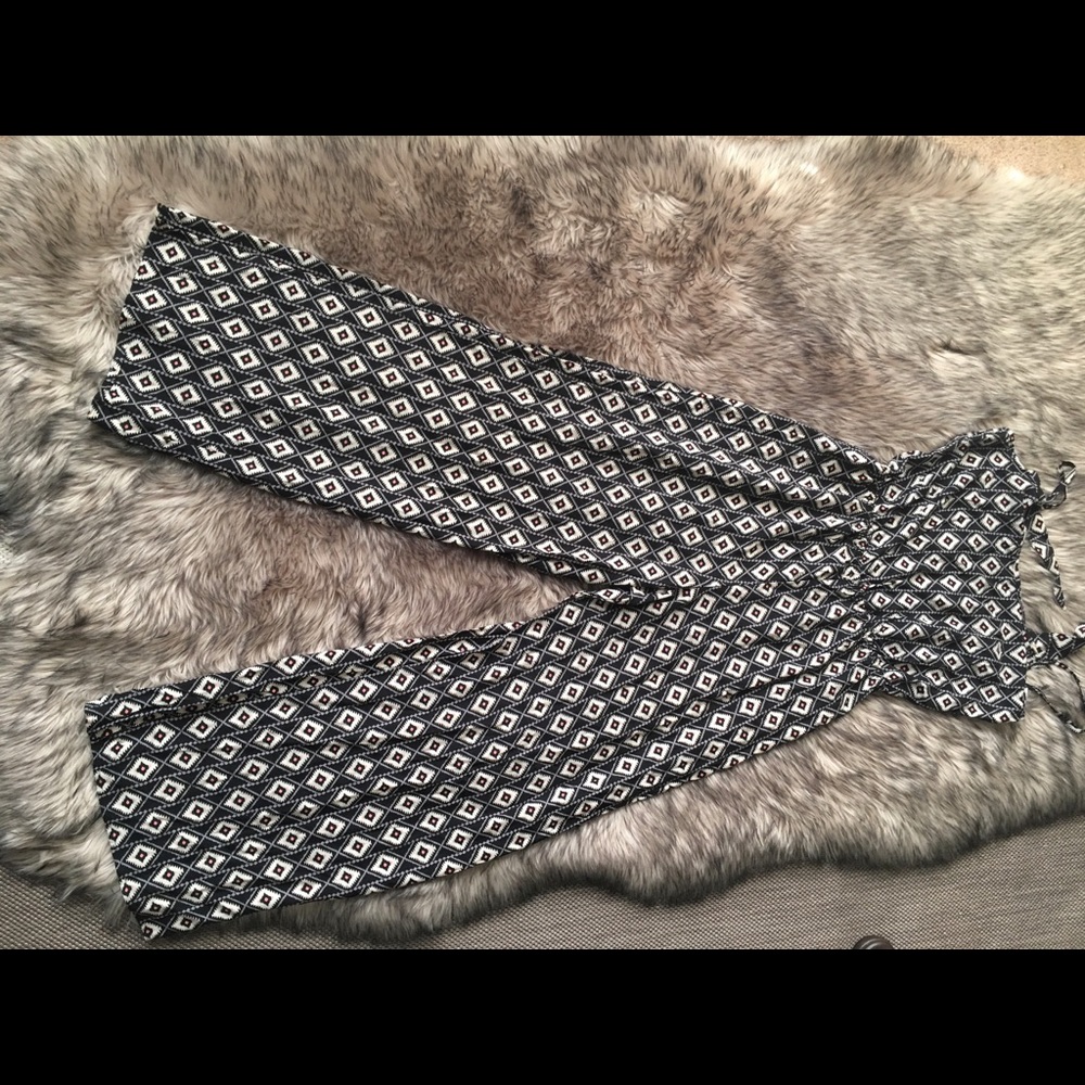 NWOT: Hollister Jumpsuit